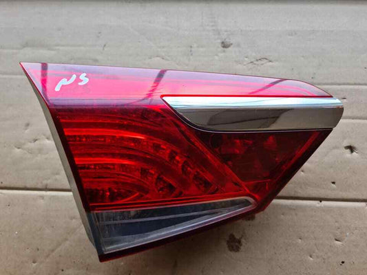 HYUNDAI I40 ESTATE NS REAR INNER TAIL LIGHT 2012-2015