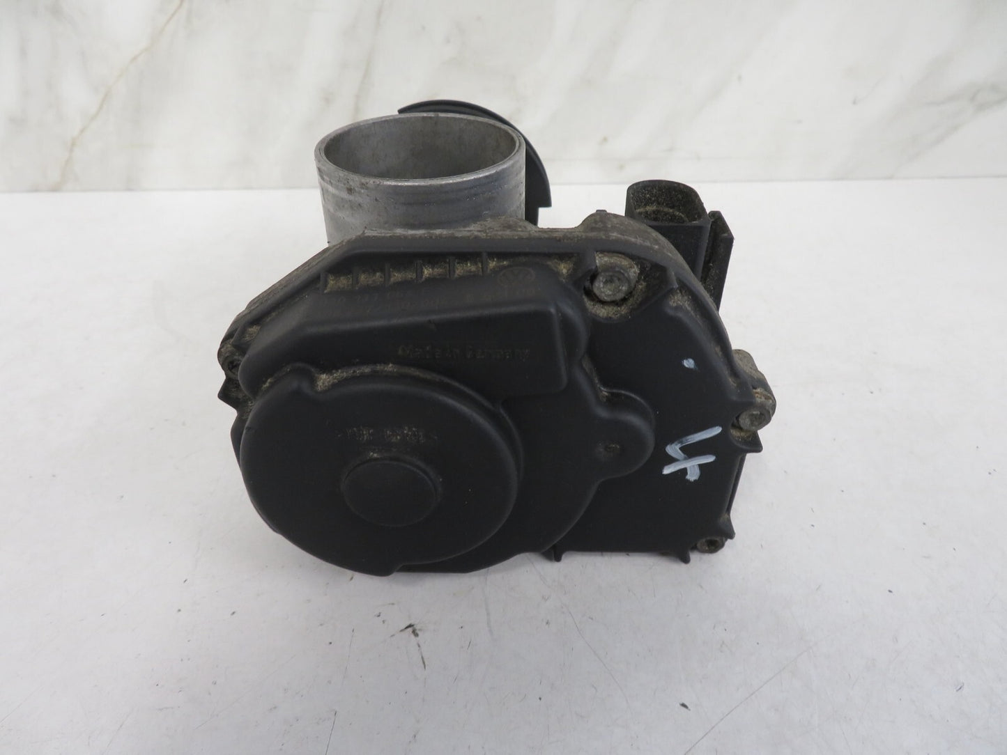 VOLKSWAGEN POLO 1.4 THROTTLE BODY 030133064F 1994-1999 VWMIX1642-4