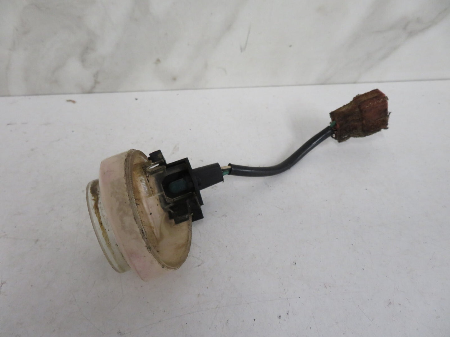 TOYOTA MR2 MK2 SW20 KEY LIGHT SURROUND BROWN PLUG TYPE MIX1419-34