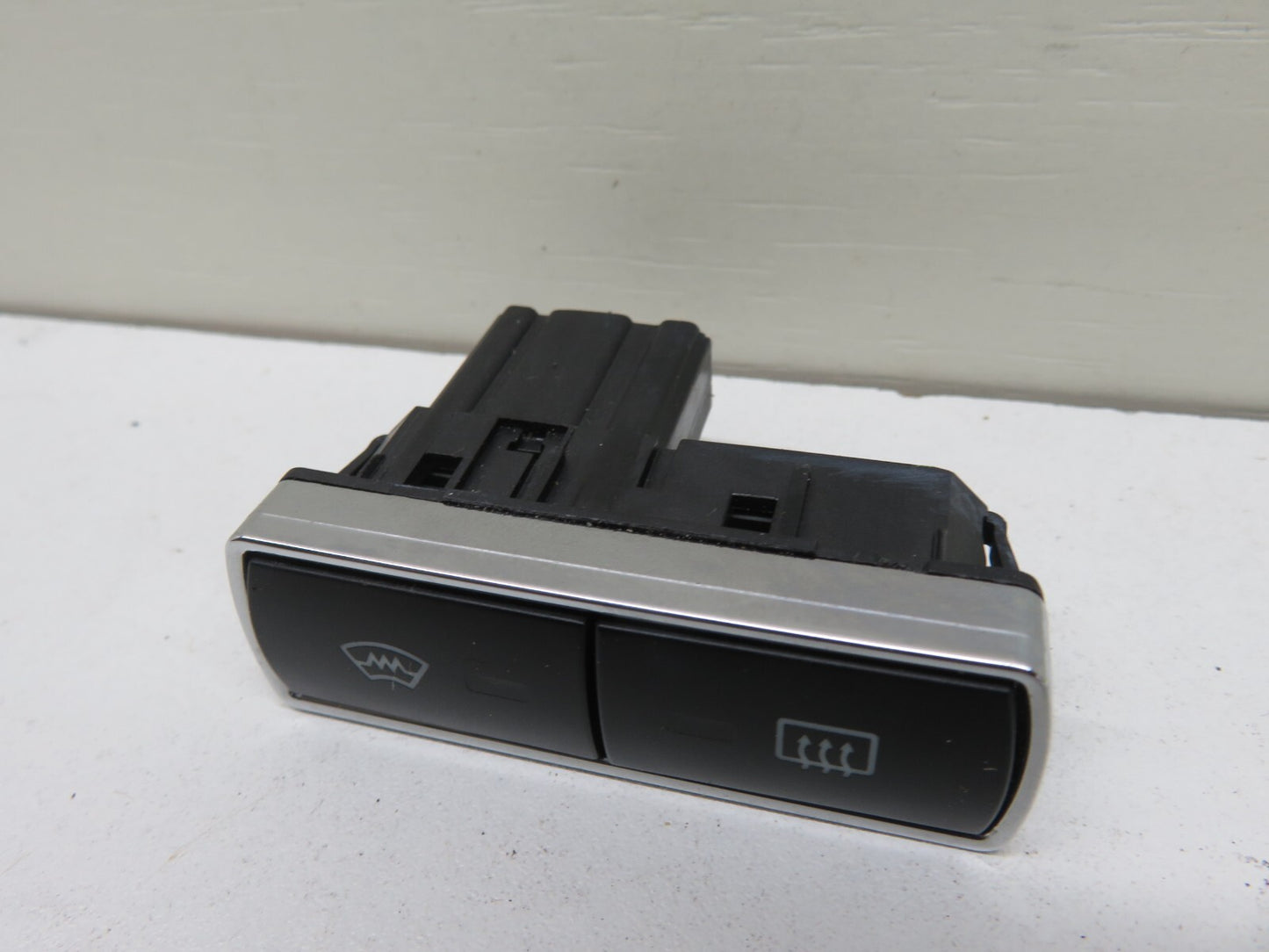 FORD SMAX WINDOW DEMIST SWITCH BS7T-18K574-AA 2006-2010 1847-32