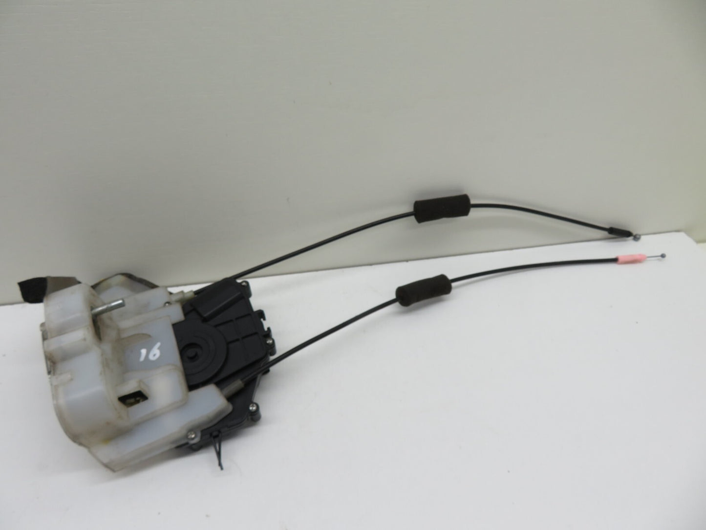 SUBARU FORESTER OSR RIGHT REAR DOOR LOCK CATCH 2008-2013 A601-16