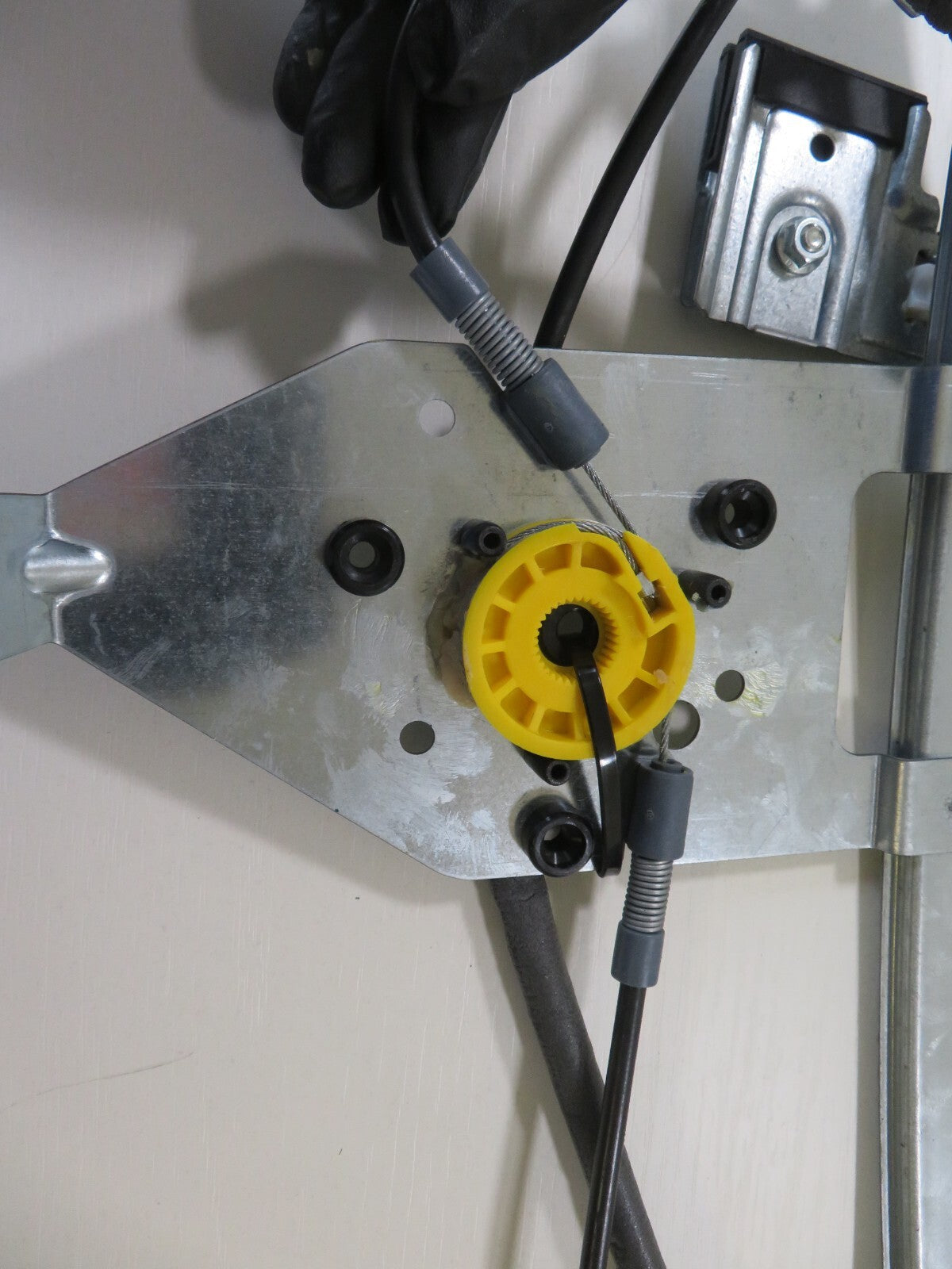 NSF LH PASSENGER WINDOW REGULATOR FOR SKODA OCTAVIA 1997-2005 VALEO 850582