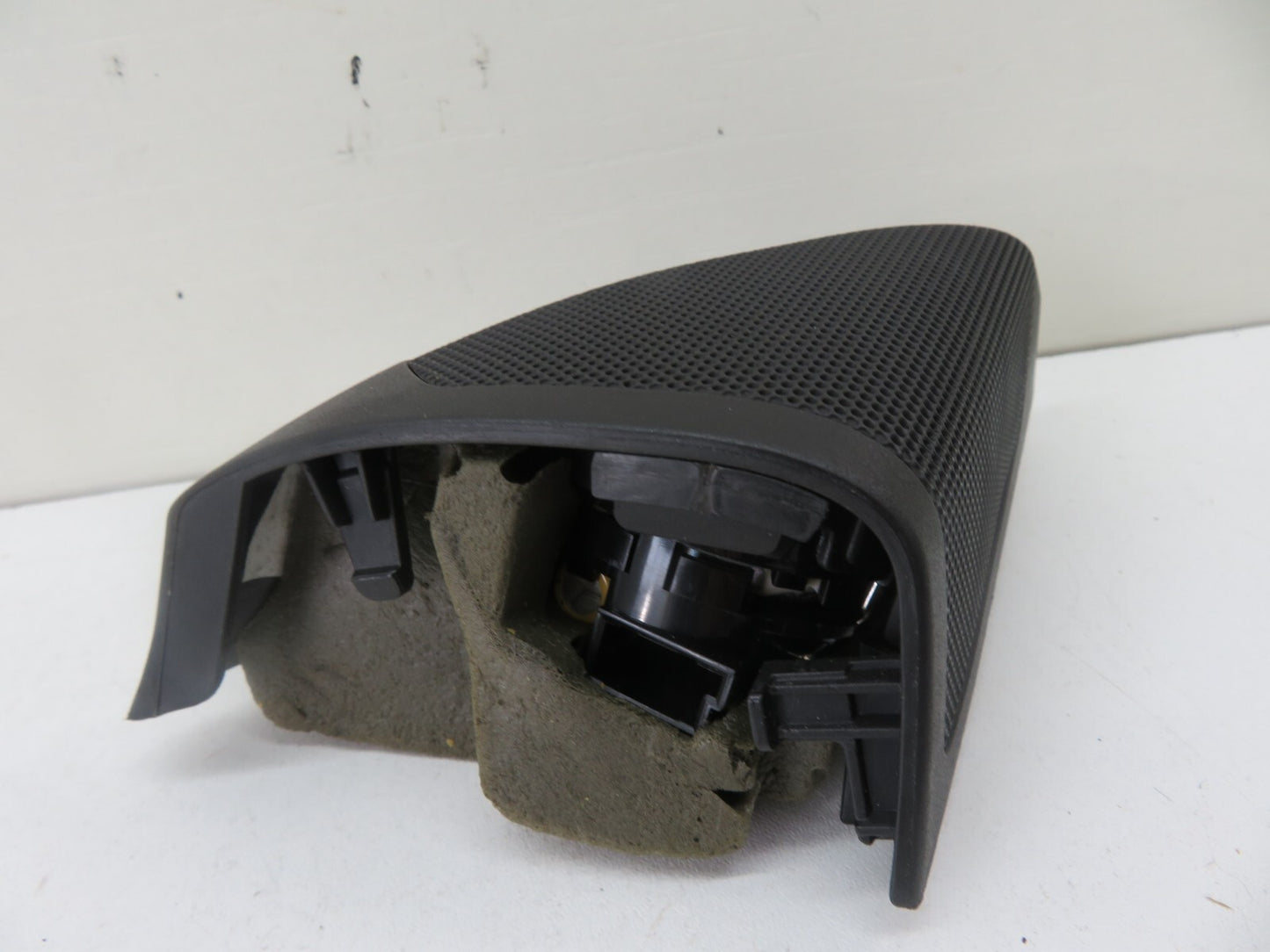 VAUXHALL INSIGNIA OS DRIVER TWEETER COVER 13240950 2008-16 1631-4