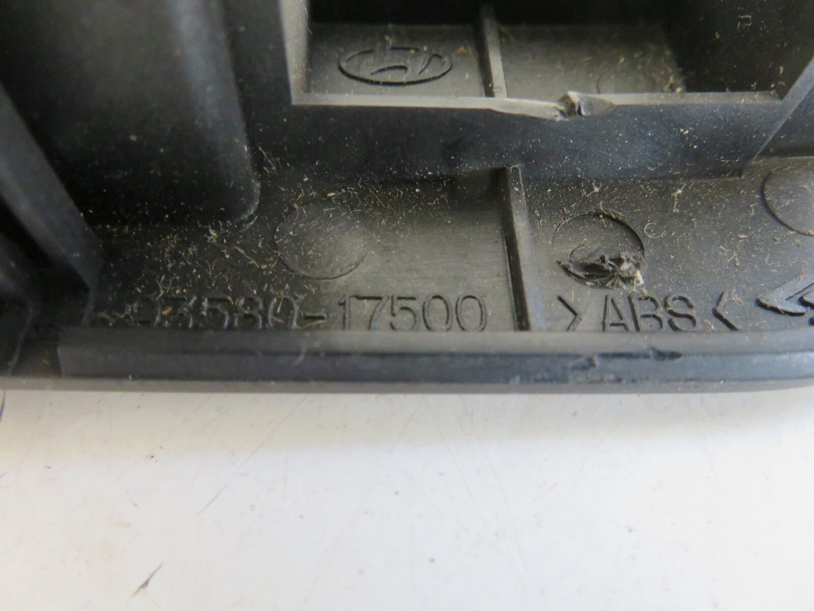 HYUNDAI MATRIX NSR WINDOW SWITCH 93580-17500 2001-2010 HYMIX1411-15