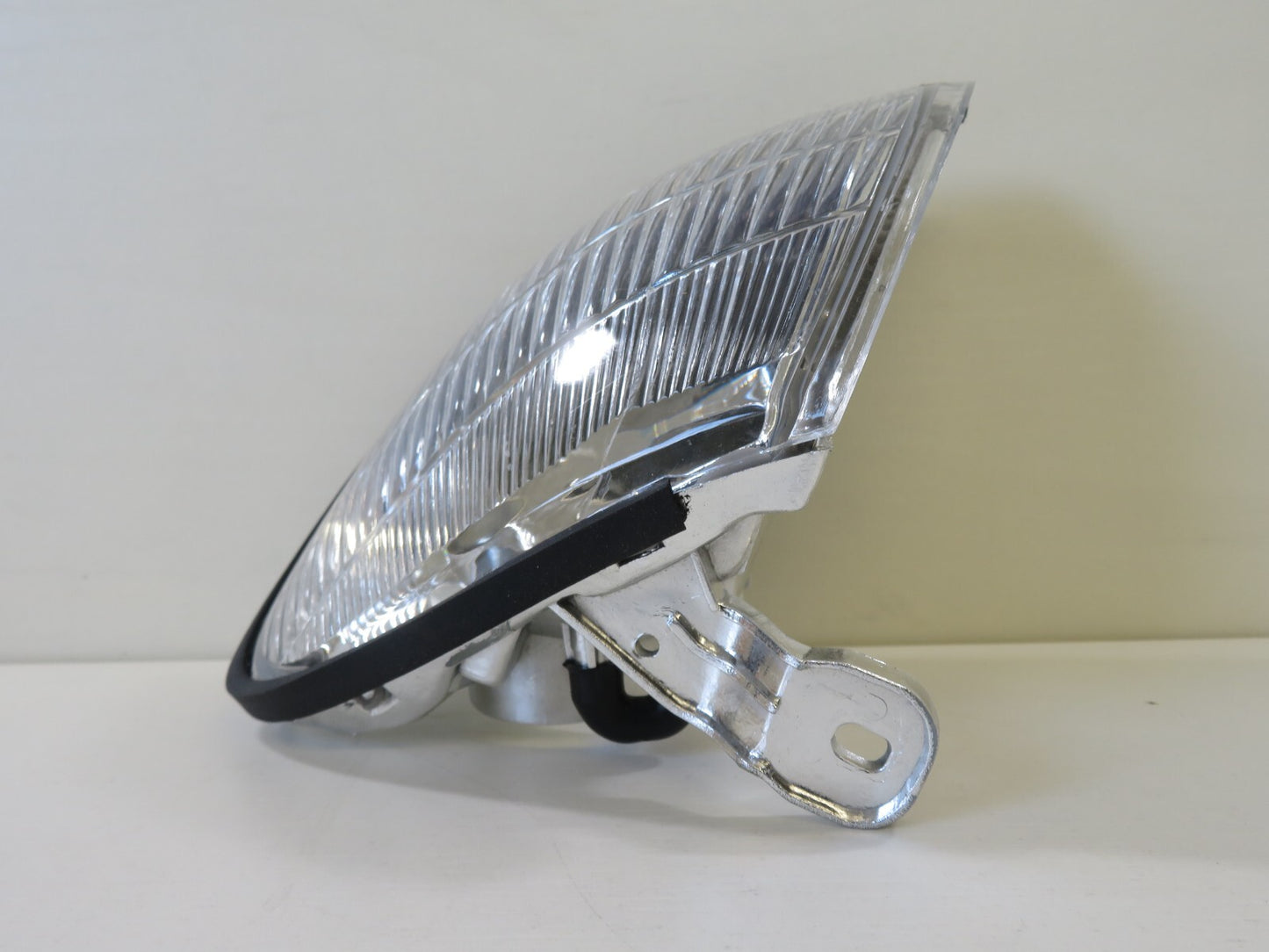 NS PASSENGER LH FRONT INDICATOR LIGHT FOR HYUNDAI ELANTRA 1994-1996 18-3088-01-6