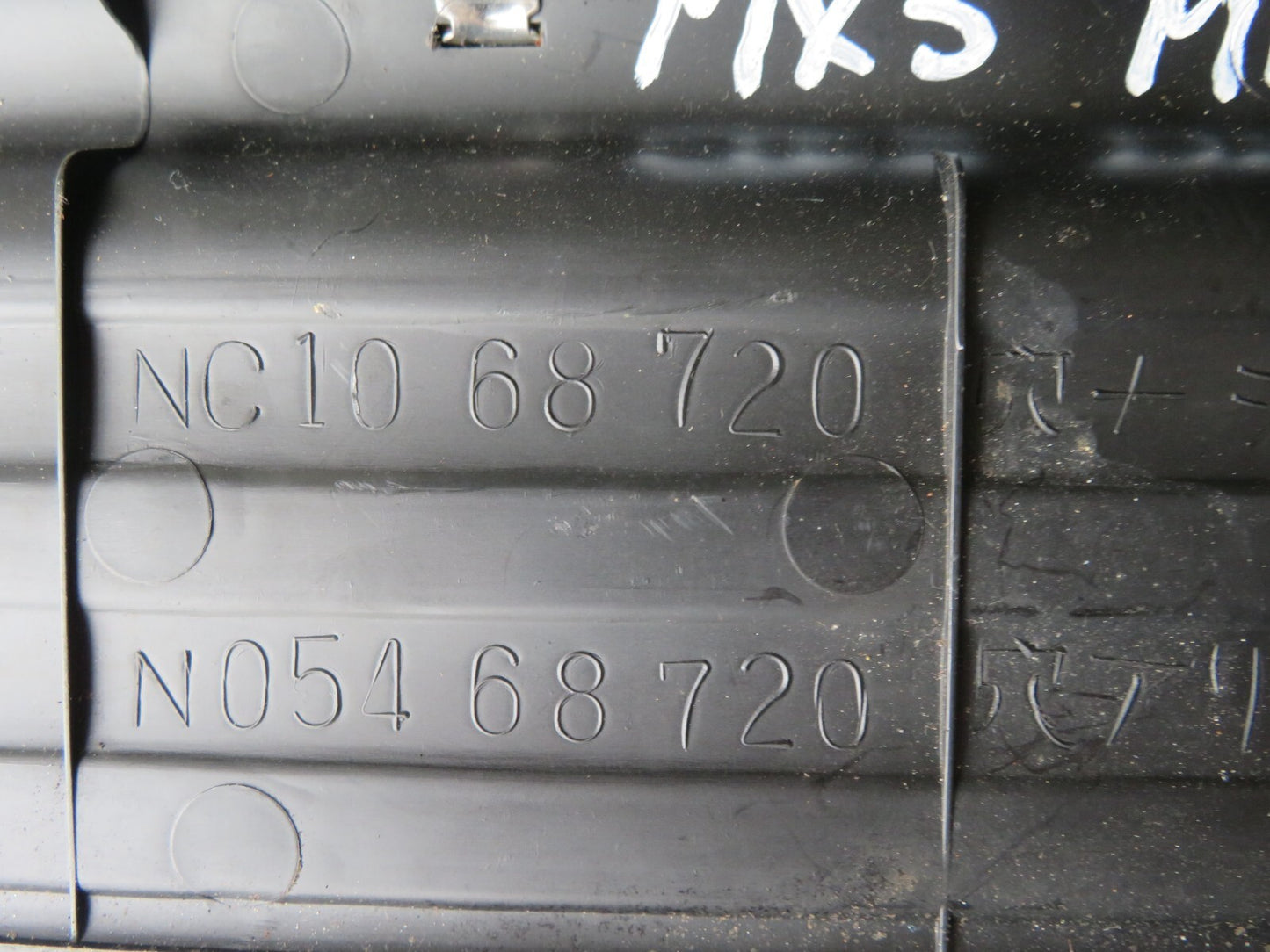 MAZDA MX5 MX-5 MK2 INTERIOR KICK PANEL SILL TRIMS PAIR 1998-2005