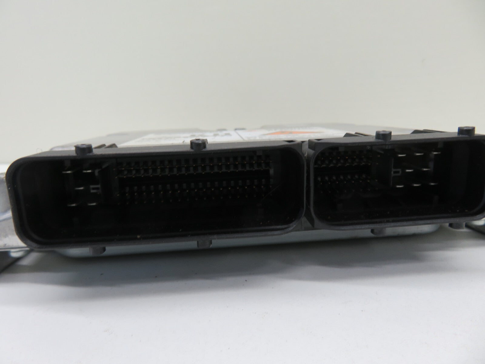 SUBARU FORESTER 2.0 DIESEL ENGINE ECU 22611AP202 2008-2013 A601-2