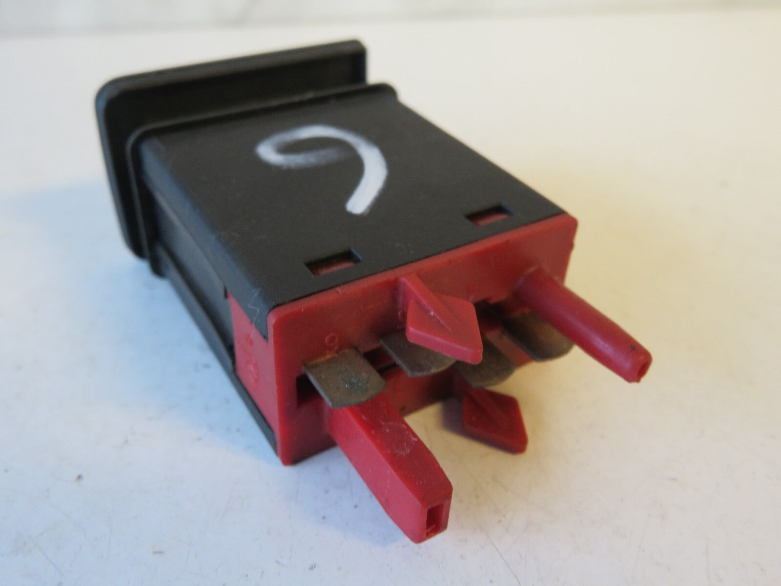 VOLKSWAGEN VW GOLF MK4 ASR TRACTION SWITCH 1J0927133A 1998-2004 AMS1703-6