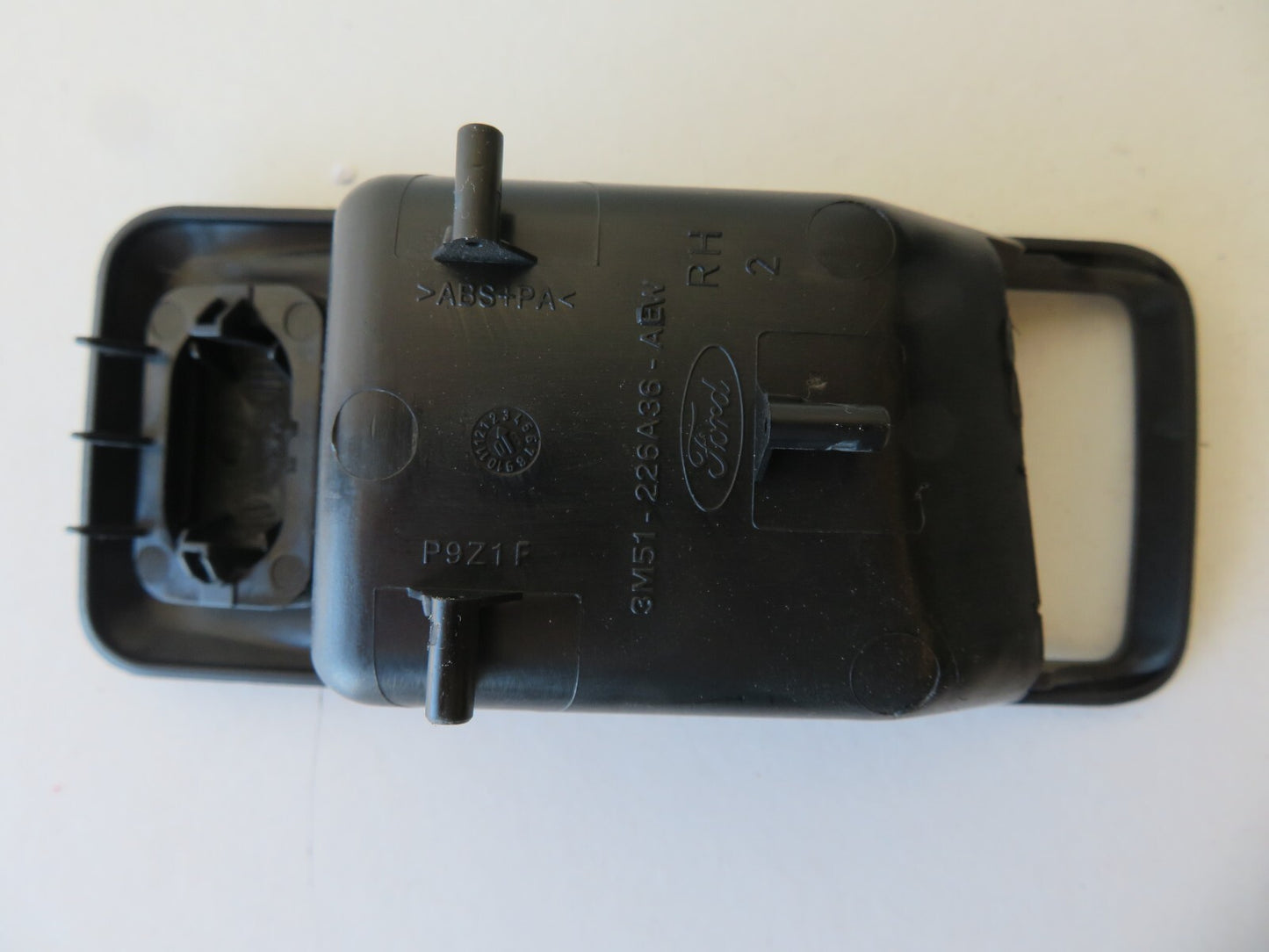 FORD FOCUS MK2 OS INTERIOR DOOR HANDLE TRIM 2008-2011 AMS1216