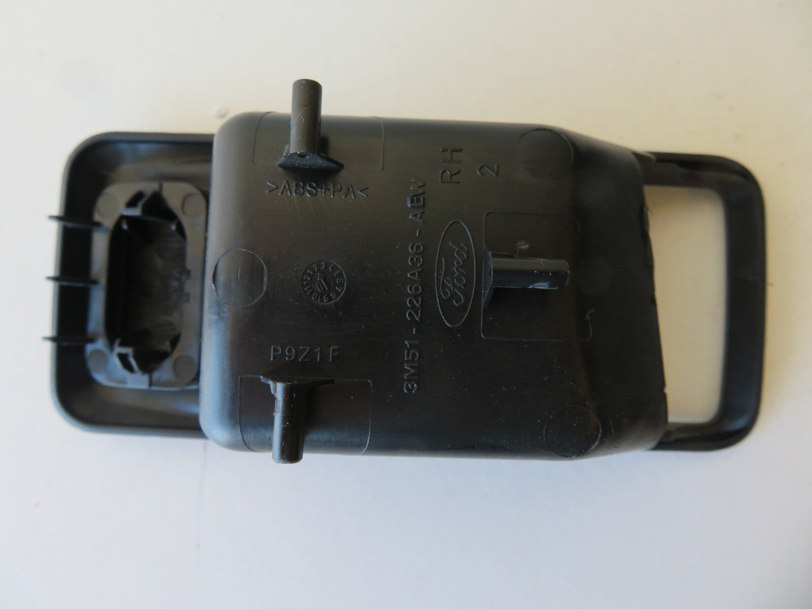 FORD FOCUS MK2 OS INTERIOR DOOR HANDLE TRIM 2008-2011 AMS1216