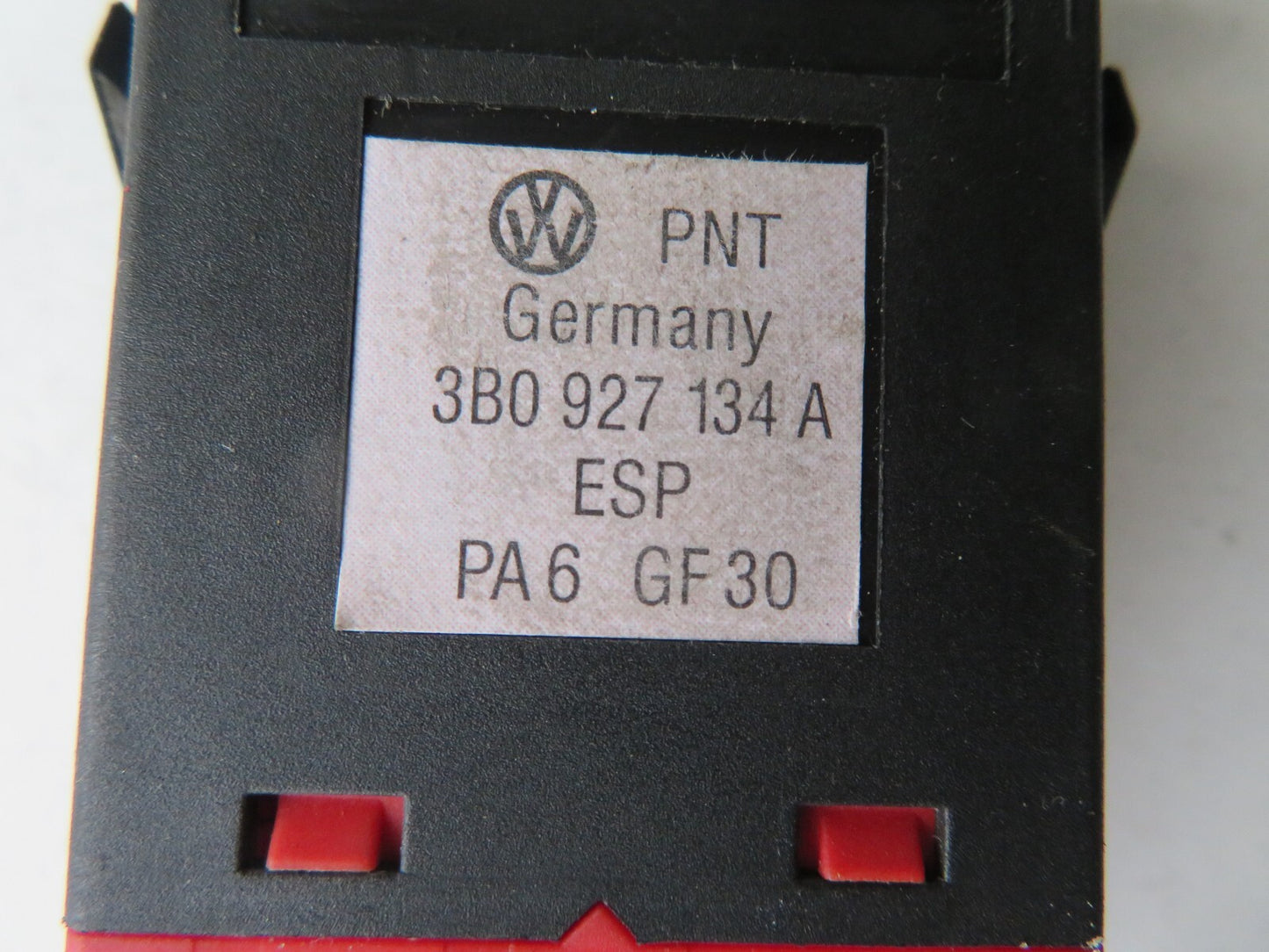 VOLKSWAGEN PASSAT B5.5 ESP TRACTION CONTROL SWITCH 3B0927134A 2001-2005 A1815-16