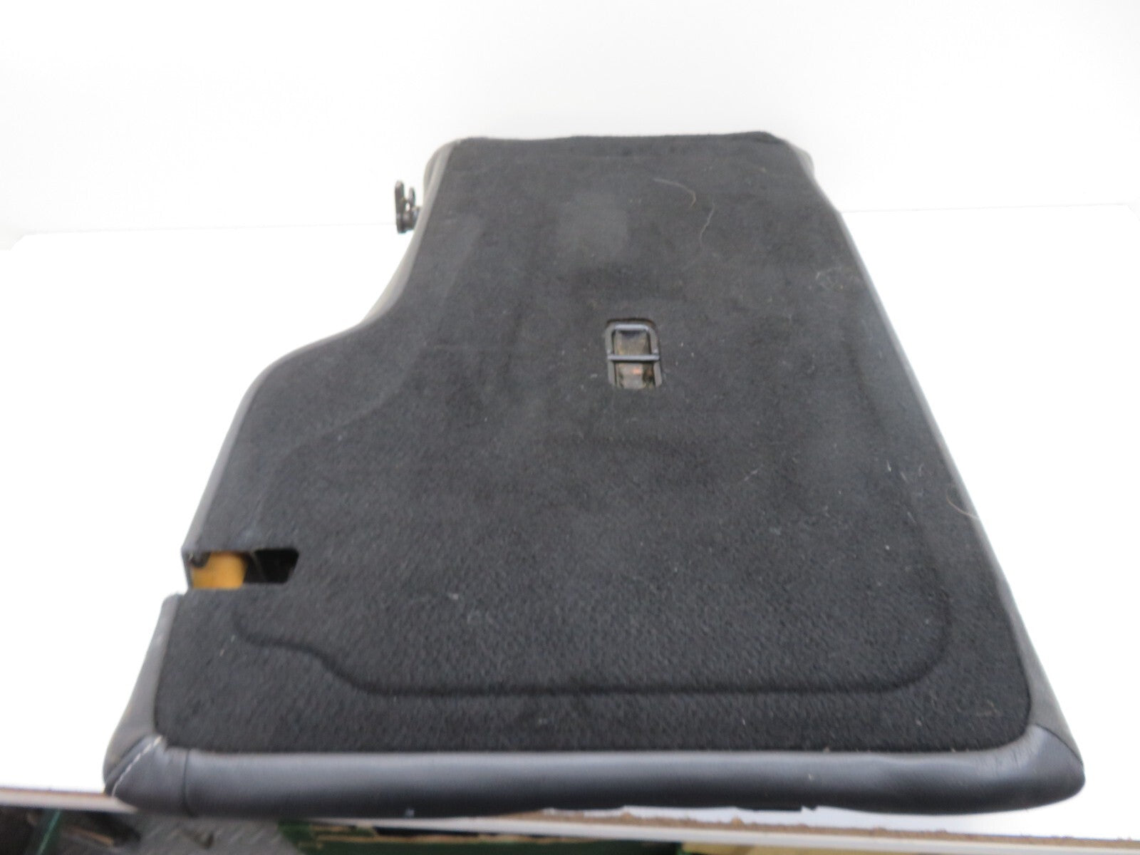 FORD FIESTA MK7 ST180 OS DRIVER REAR SEAT BACK REST (SEE PHOTOS) 2013-2017