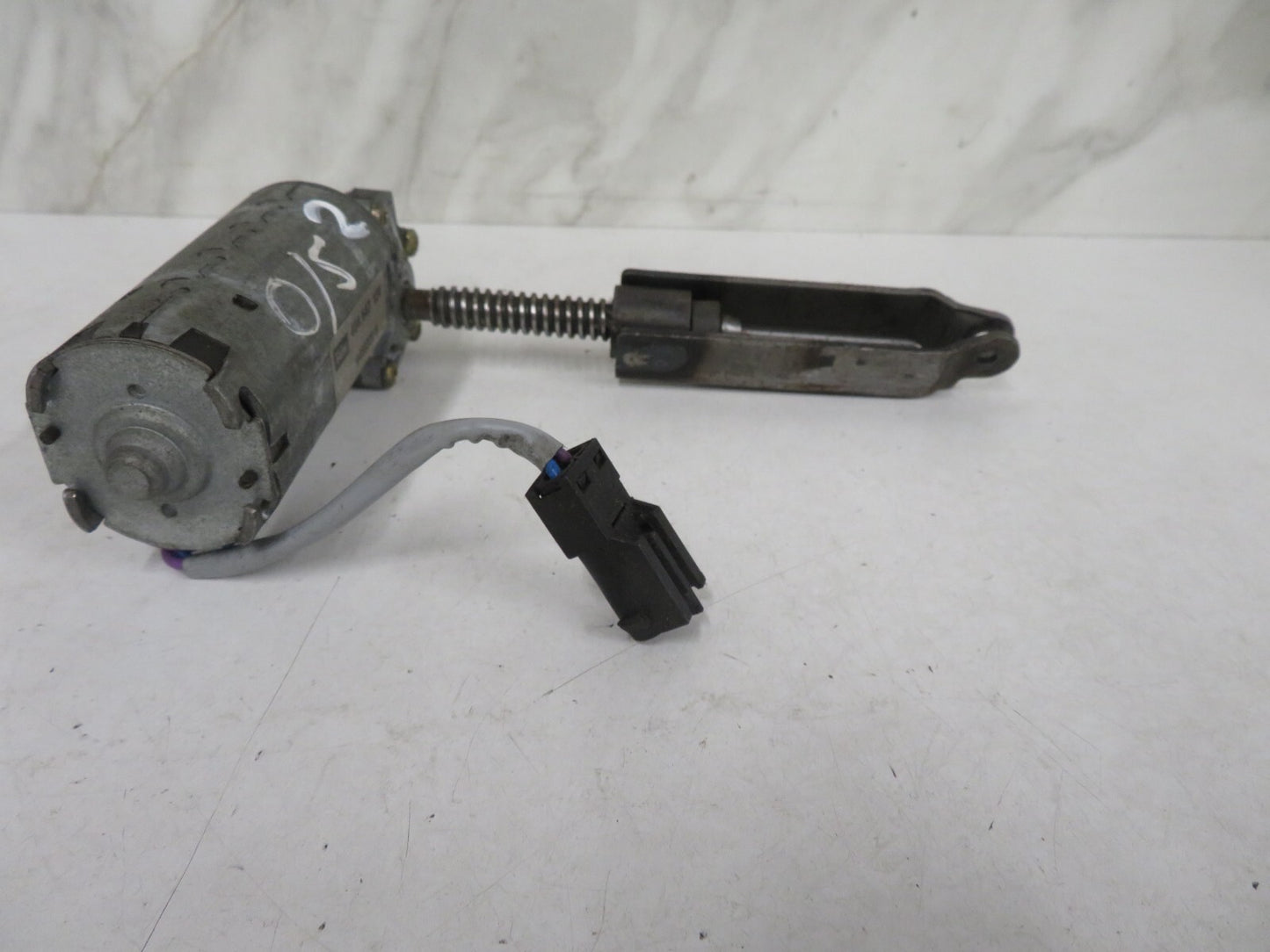 ROVER 75 OSR FRONT SEAT MOTOR REGULATOR 9450320B 1999-2005 1626-2