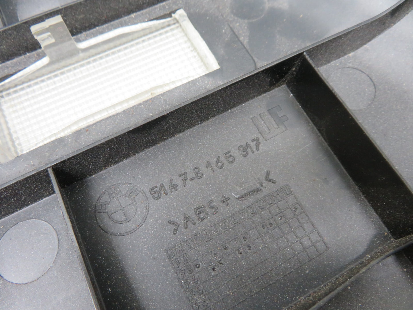 BMW E36 REAR LEFT INTERIOR BOOT LIGHT TRIM 8165317 1991-1998 1756-4