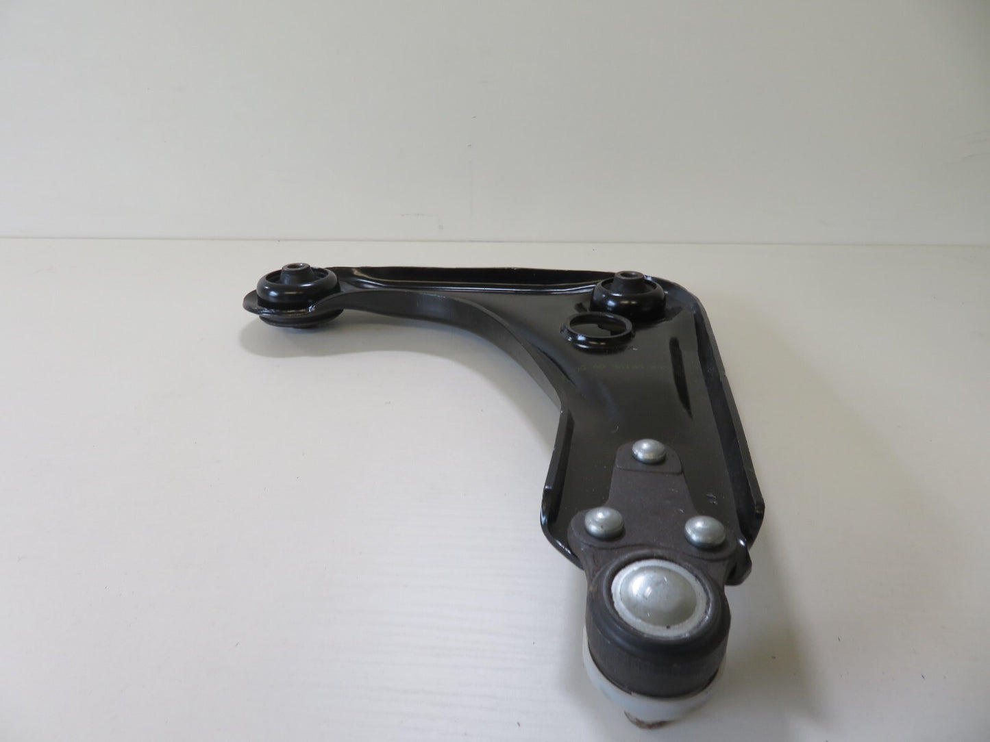 NS PASSENGER FRONT LOWER CONTROL ARM FOR FORD KA MK1 1997-2008 BSJ1899S