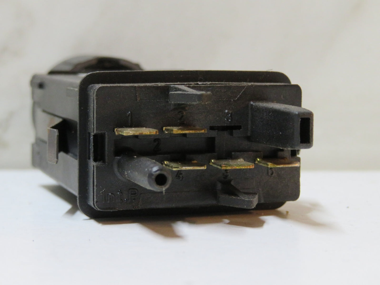 AUDI TT MK1 REAR WINDOW DEMISTER SWITCH 8N0941503B 1998-2004 B6-4