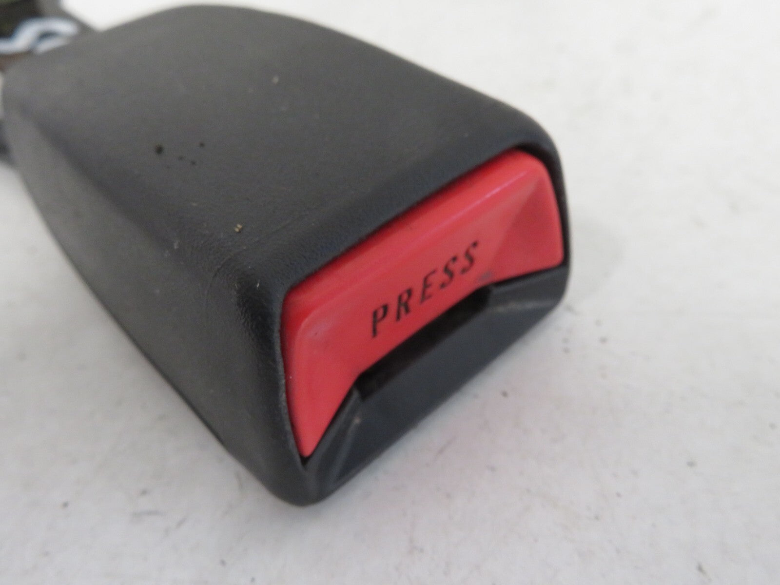 MITSUBISHI FTO OS DRIVER SEAT BELT BUCKLE MIX1710-17