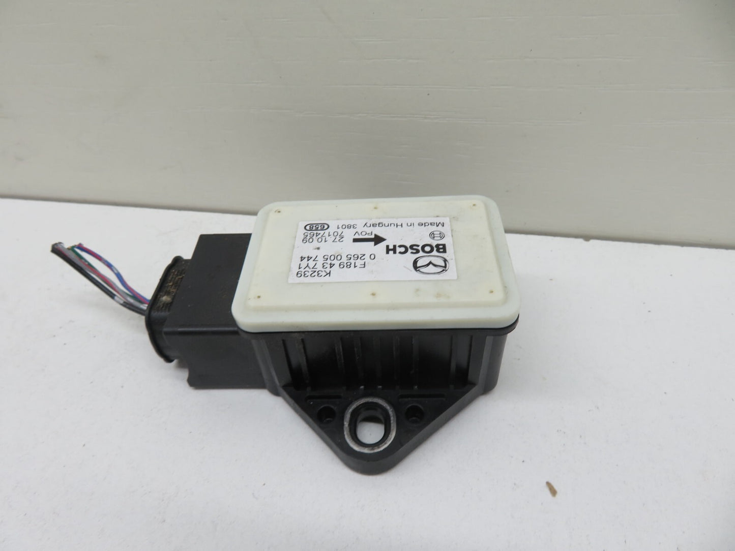 MAZDA CX7 YAW RATE SENSOR 0265005744 2008-2012 1325-9