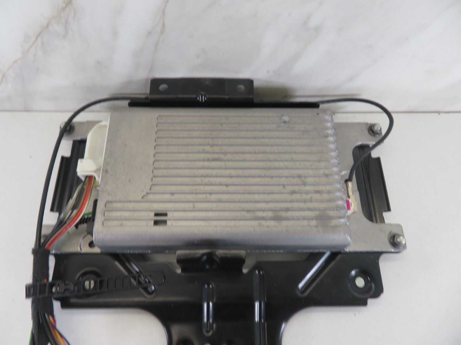 BMW 1 SERIES E88 BLUETOOTH MODULE T8G-MUFL2 2007-2013 A1119-3