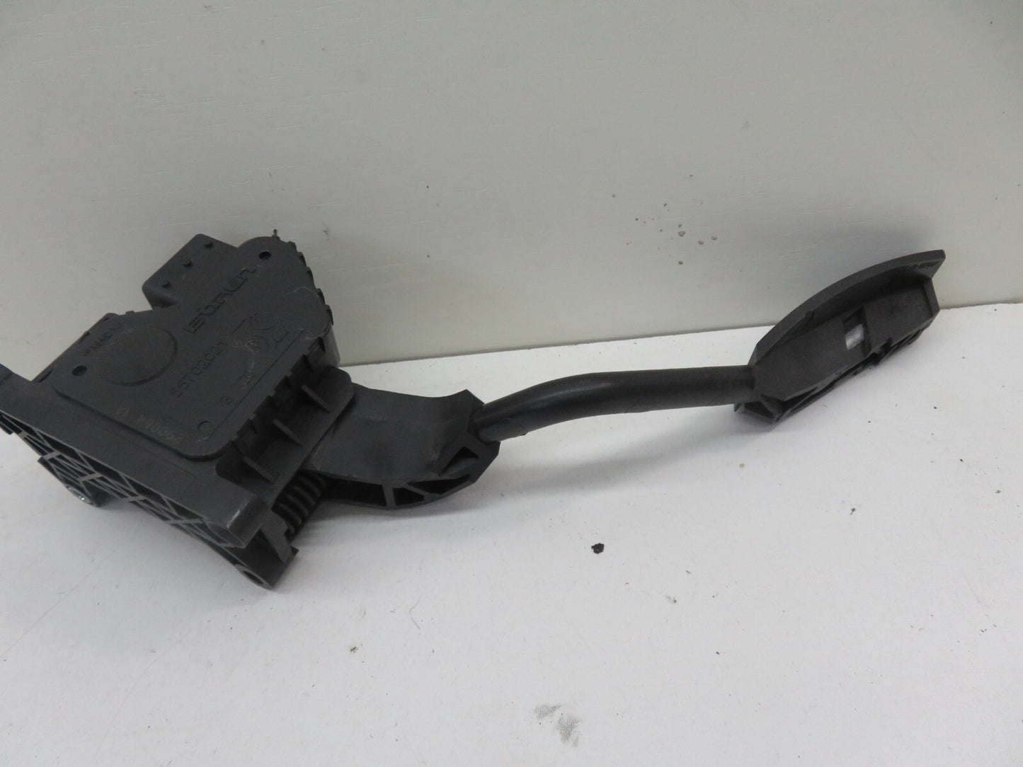 VAUXHALL CORSA D THROTTLE PEDAL 55702021 2006-2011 1700-11