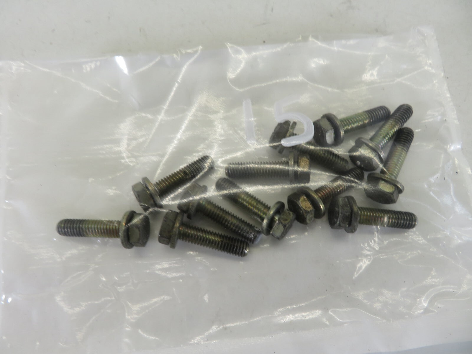 BMW 528I E39 IGNITION COIL PACK BOLTS 1995-2004 A1105-15