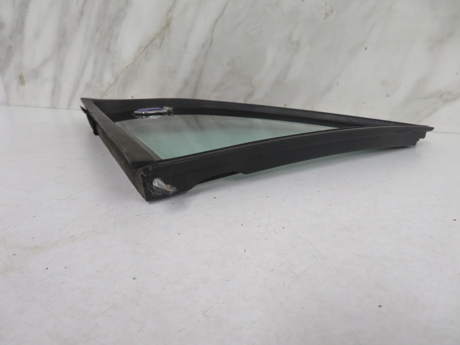 FORD MONDEO MK3 HATCHBACK OS DRIVER REAR QUARTER GLASS WINDOW 2001-2007 MX1520-4