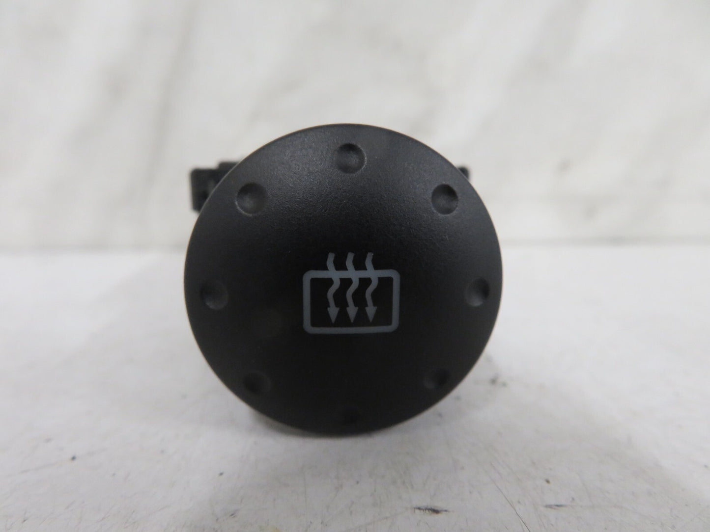 AUDI TT MK1 REAR WINDOW DEMIST SWITCH 8N0941503B 1999-2006 1424-7