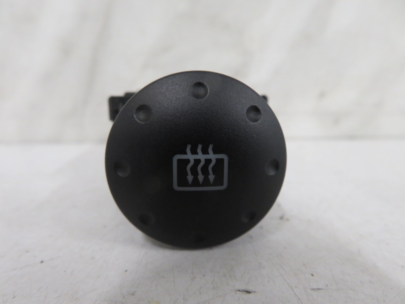 AUDI TT MK1 REAR WINDOW DEMIST SWITCH 8N0941503B 1999-2006 1424-7