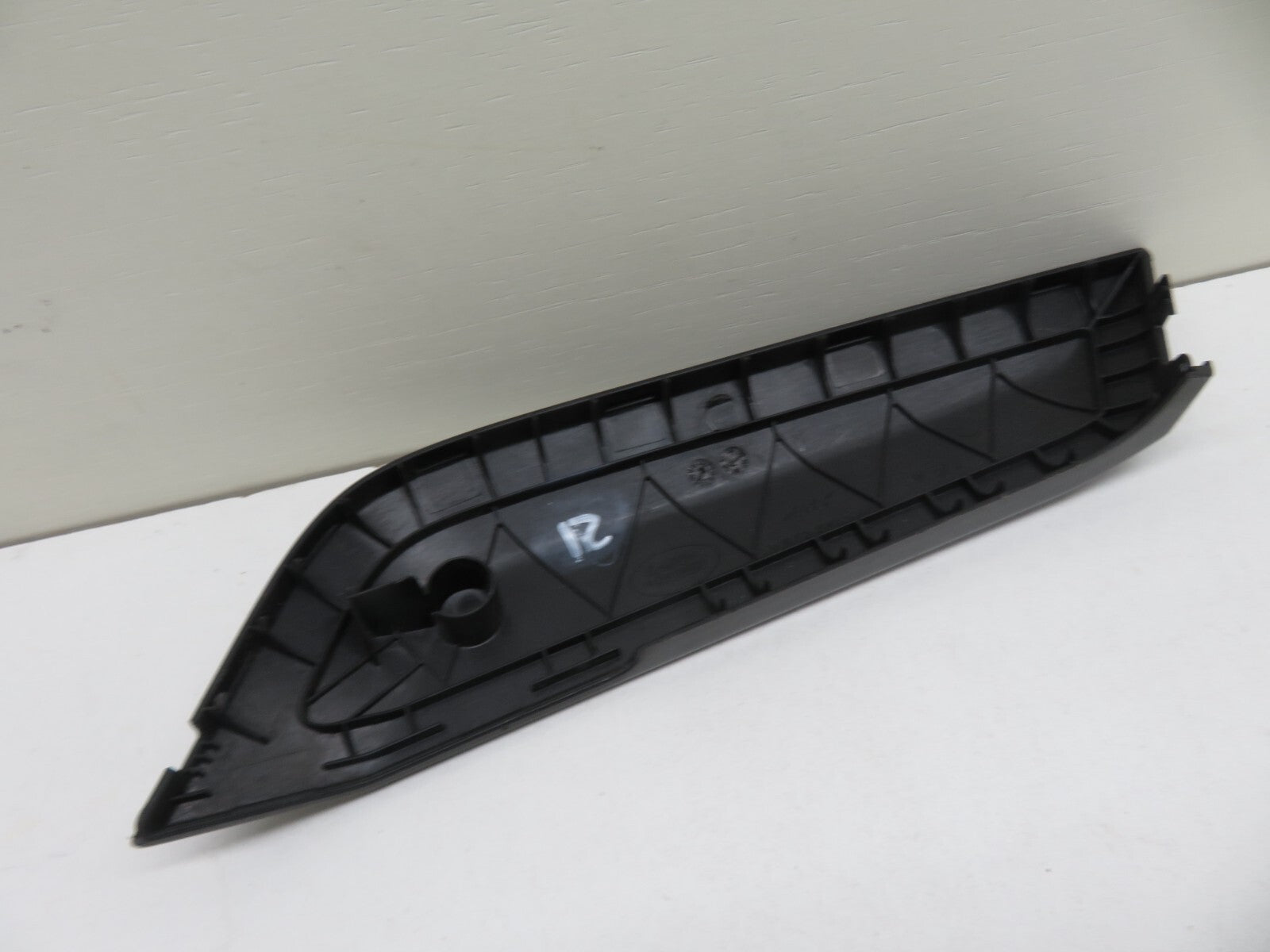 LAND ROVER FREELANDER 2 NS PASSENGER DOOR HANDLE TRIM 2007-2014 1227-22