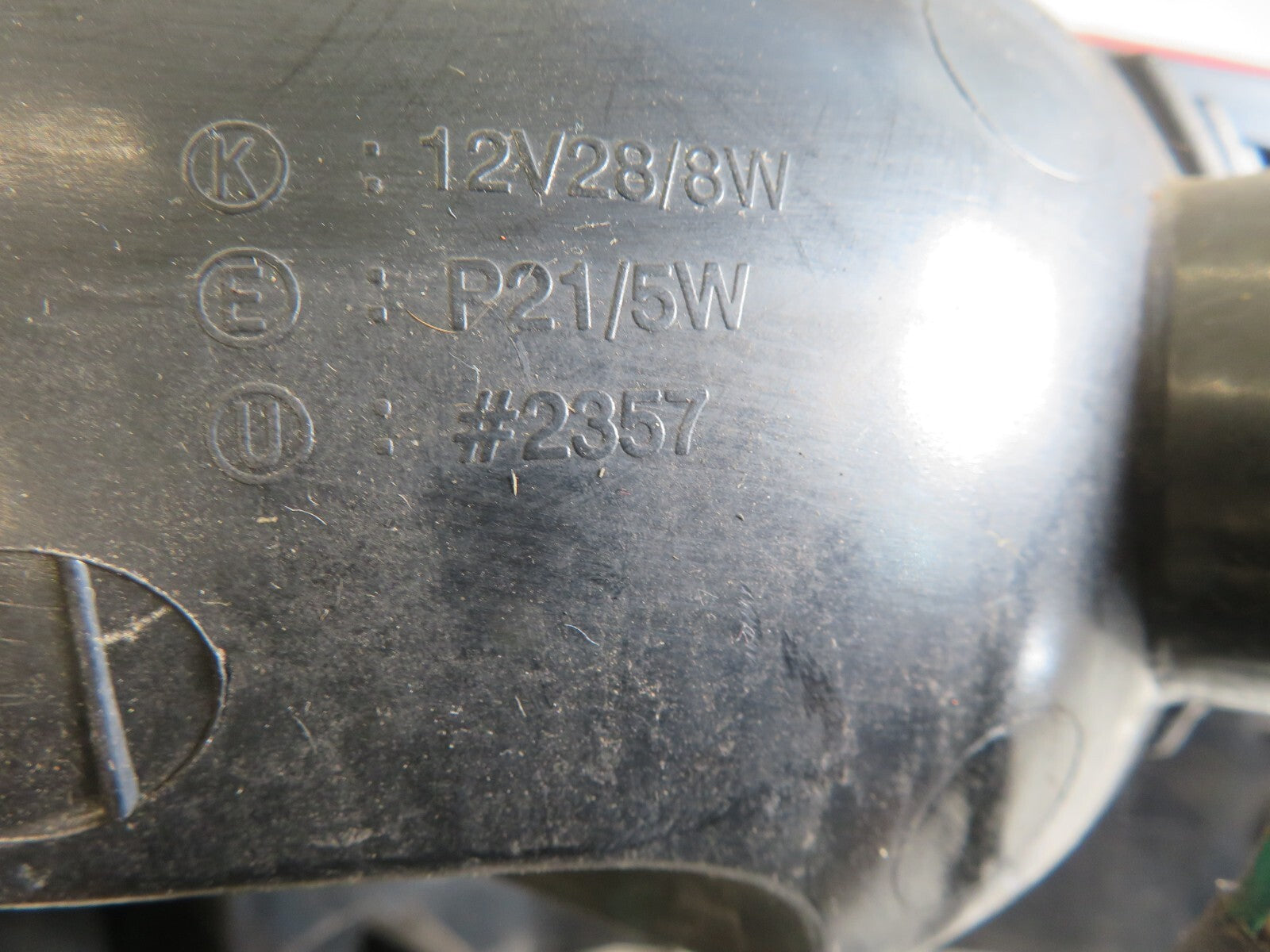 KIA RIO NS PASSENGER REAR TAIL LIGHT 2002-2005 BK1544