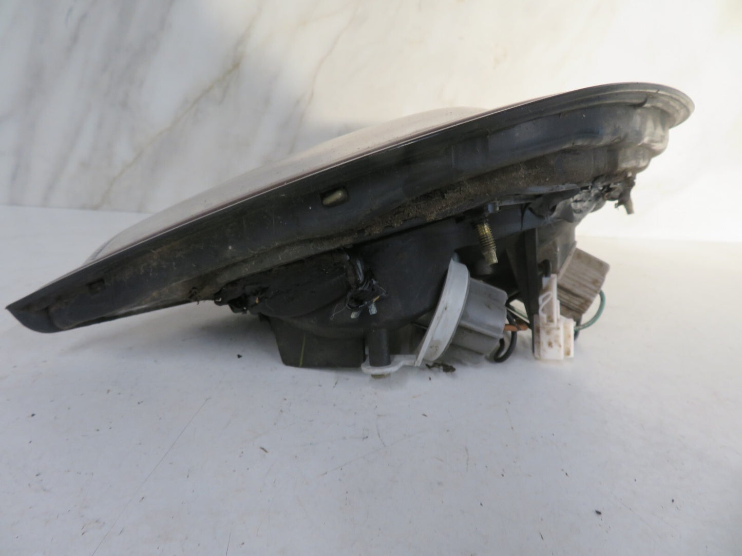 NISSAN ALMERA OS DRIVER REAR INNER TAIL LIGHT 1998-2000 1624-8