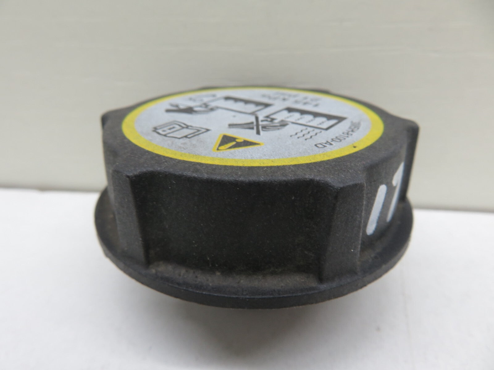 FORD SMAX ENGINE ANTIFREEZE COOLANT CAP 2006-2014 1445-17