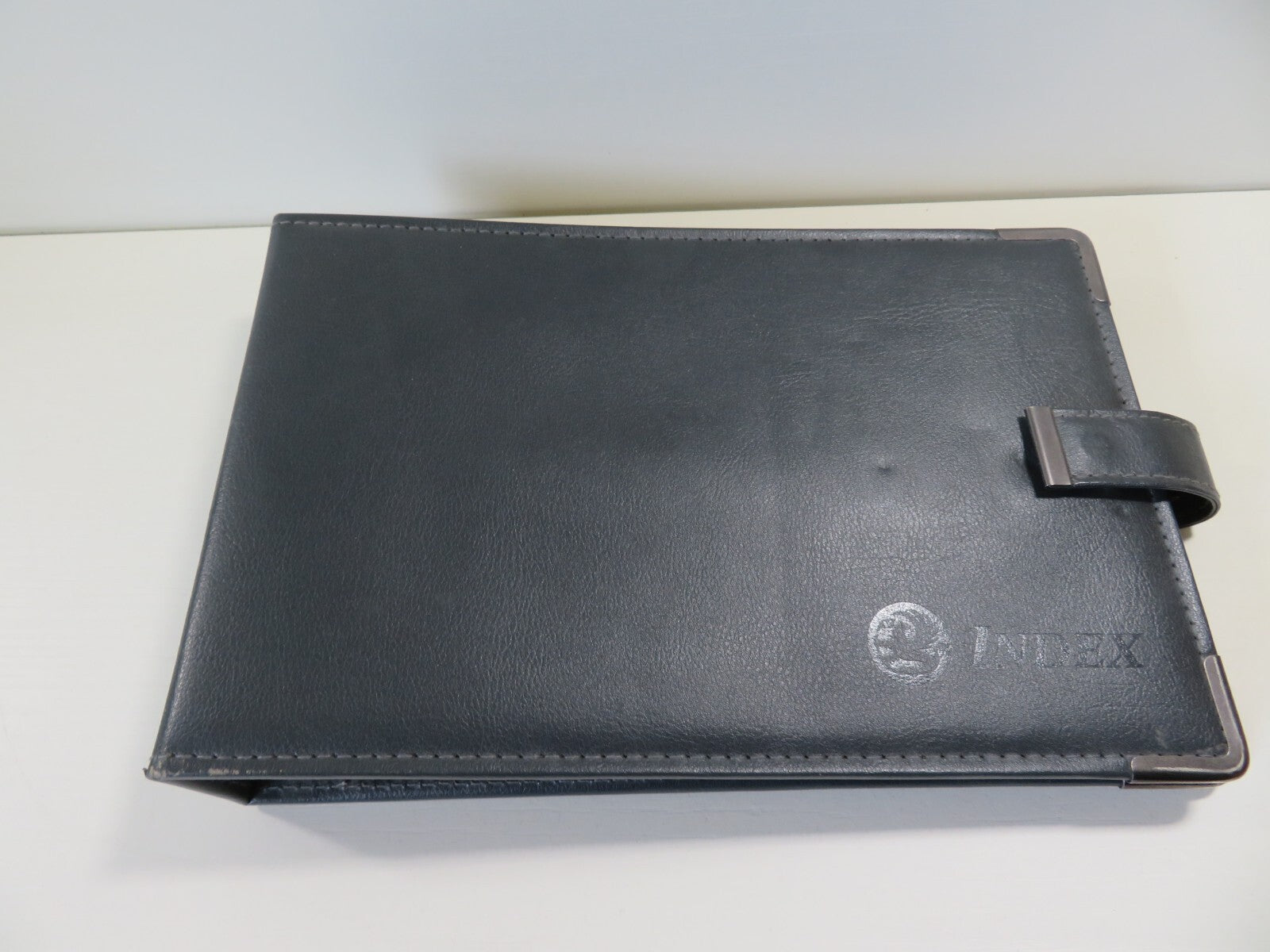 VAUXHALL ASTRA F MK3 OWNERS MANUAL WITH FOLDER 1992-1995