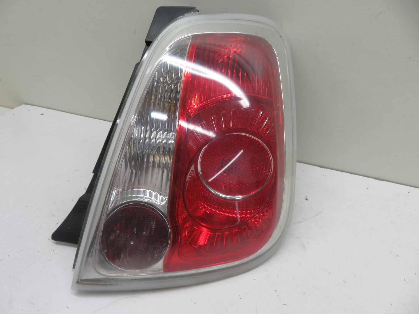 FIAT 500 OS DRIVER REAR TAIL LIGHT 2007-2012 1854-3