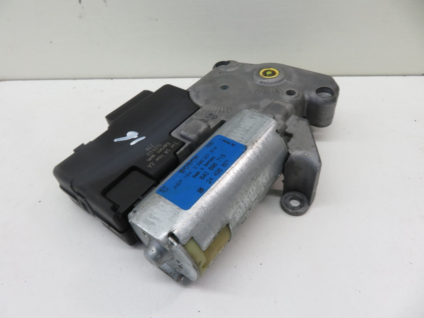 VAUXHALL ZAFIRA A SUNROOF MOTOR 24436601 1999-2005 1353-16