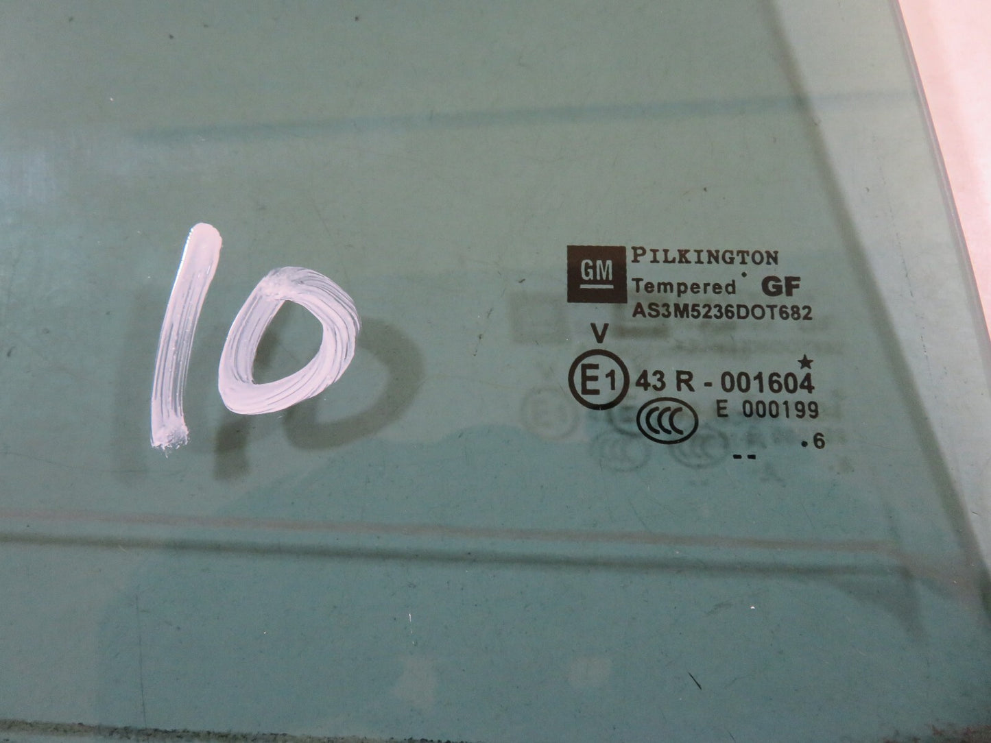 VAUXHALL ZAFIRA B OSR QUARTER GLASS RIGHT REAR DOOR GLASS 2005-2009 misc1659-10