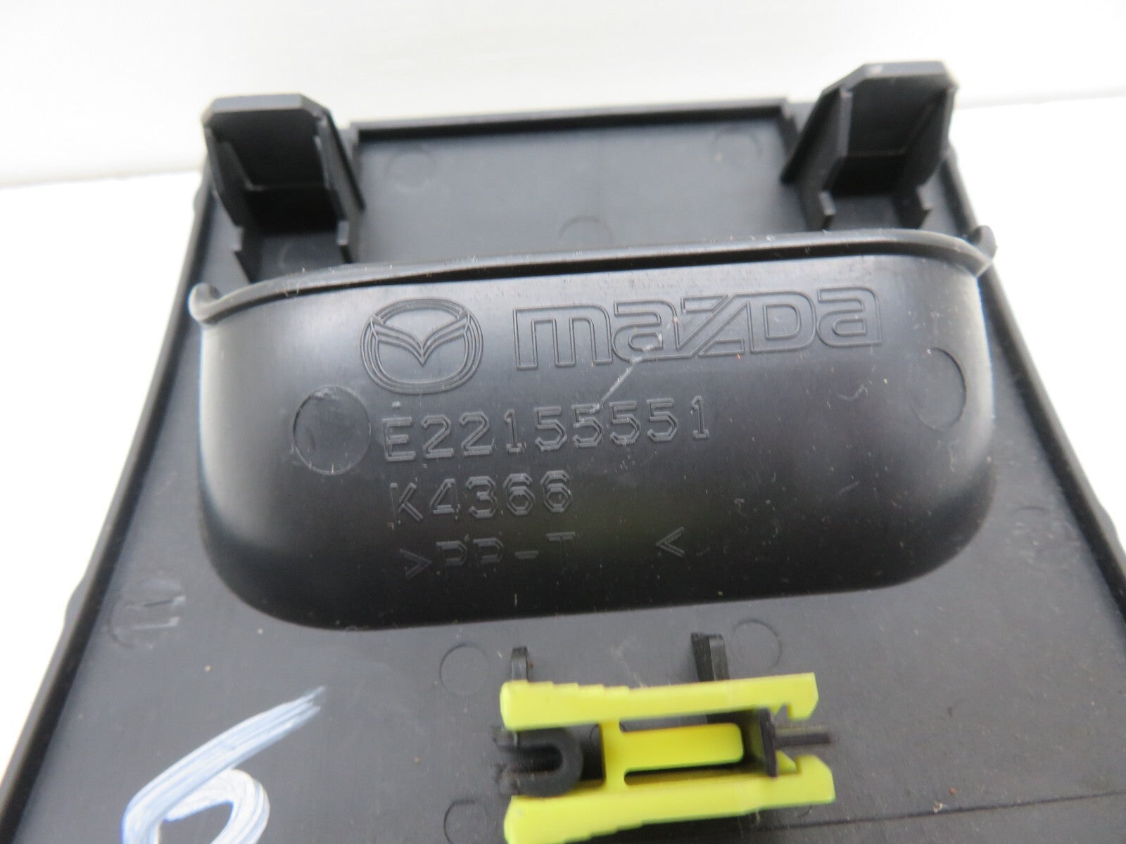 MAZDA CX7 INTERIOR FUSE BOX COVER E22155551 2008-2012 1414-6
