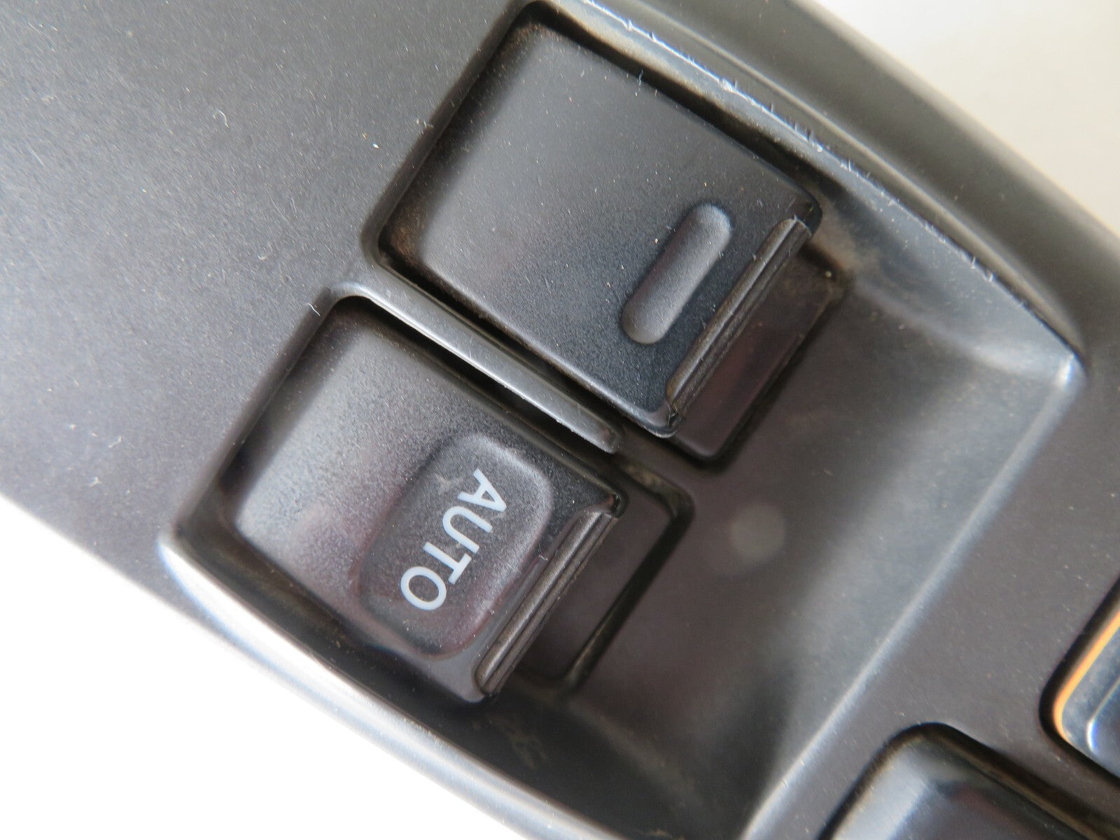 TOYOTA YARIS MK1 OS DRIVER SIDE WINDOW SWITCHES 1999-2005 RX53