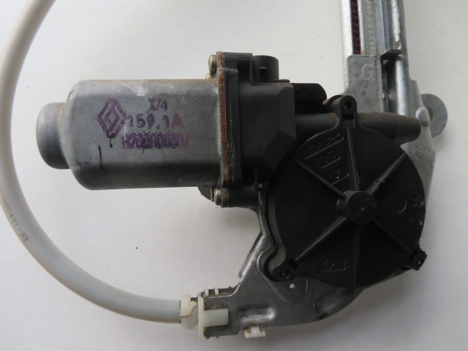 RENAULT LAGUNA ESTATE NSR WINDOW REGULATOR 40069T1 2001-2005 A1504-5