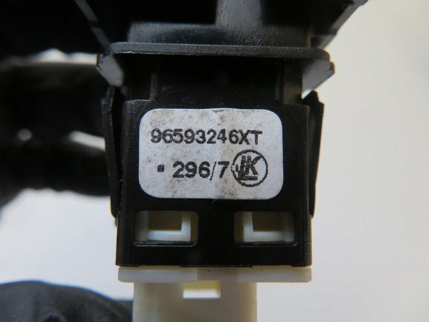 PEUGEOT 308 CHILD LOCK SWITCH 96593246XT 2007-2013 1349-25