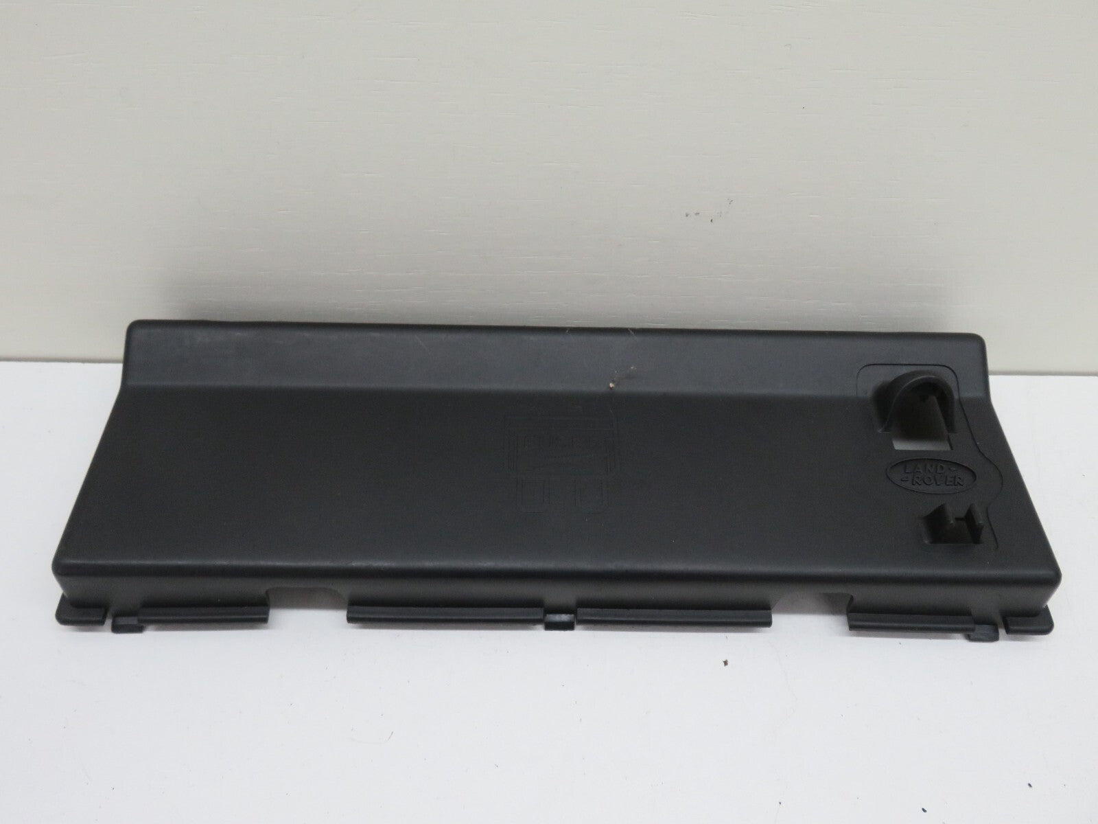 LAND ROVER FREELANDER 1 INTERIOR FUSE BOX COVER YQS000282 1998-2004 1310-14