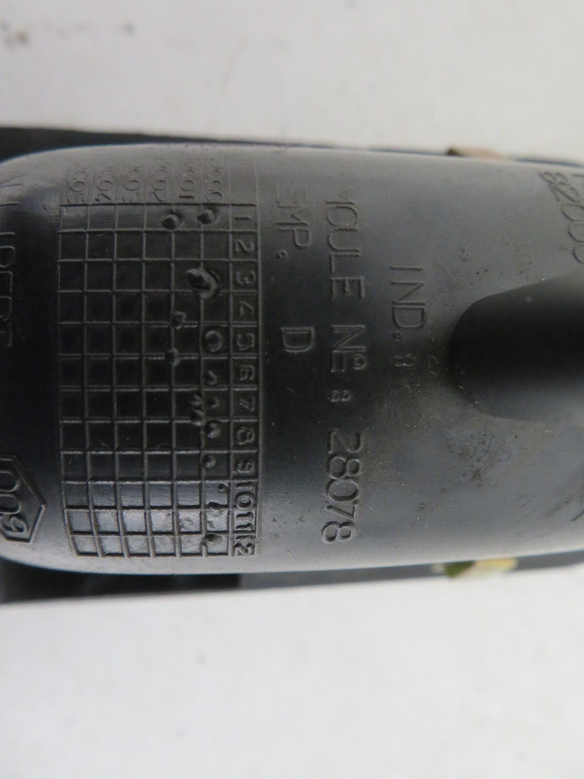 RENAULT LAGUNA MK2 NS PASSENGER SIDE WINDOW SWITCHES 2001-2007 1631-8