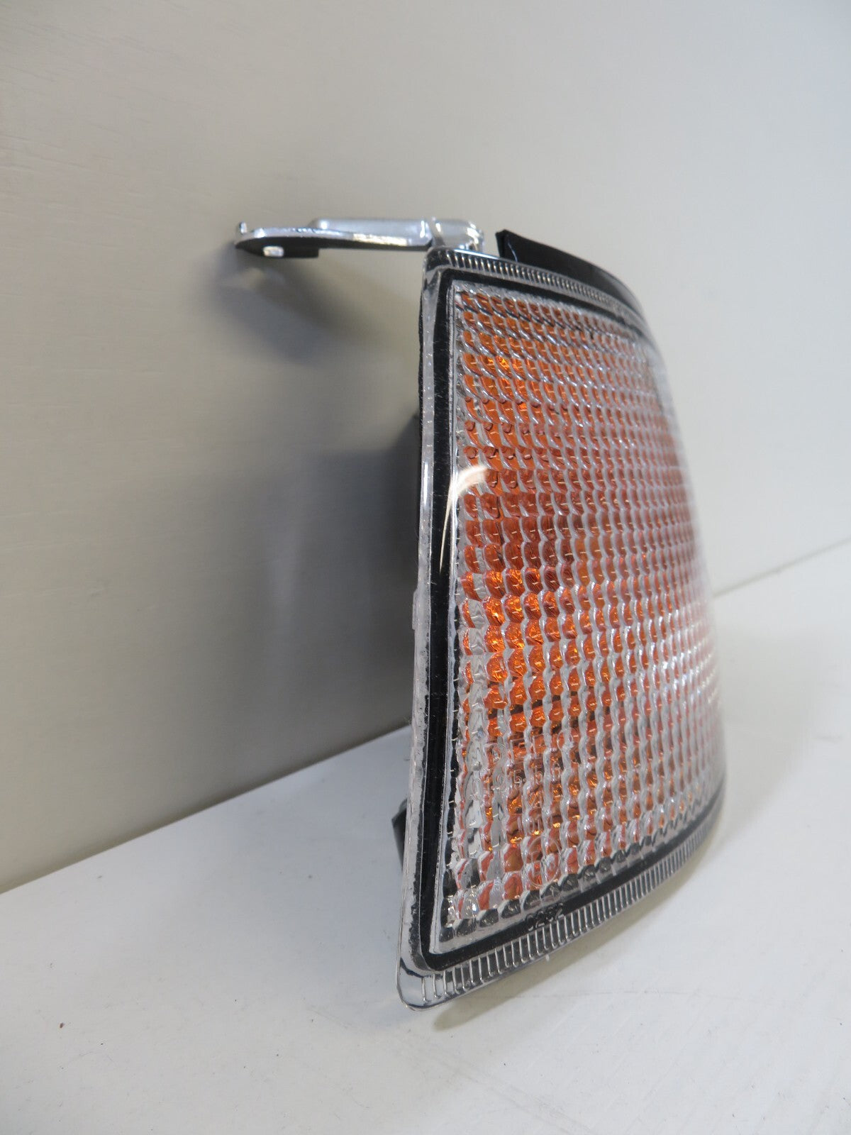 NS PASSENGER FRONT INDICATOR LIGHT FOR NISSAN PRIMERA 1990-1996 215-1546L-UE